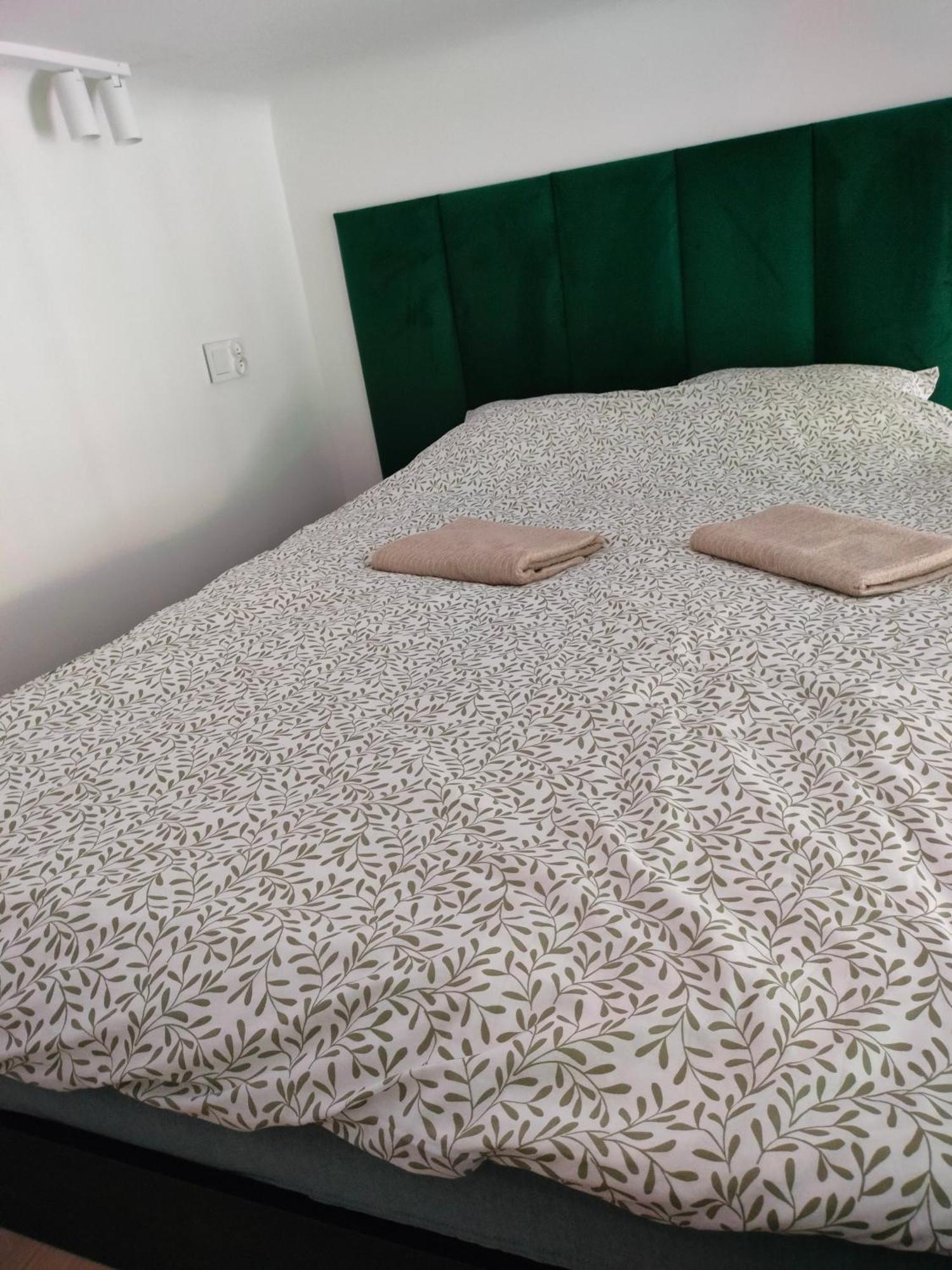 Apartament Paradise Zarzadzany Przez Gospodarza Osobe Fizyczna Self Check In Ряшів Екстер'єр фото