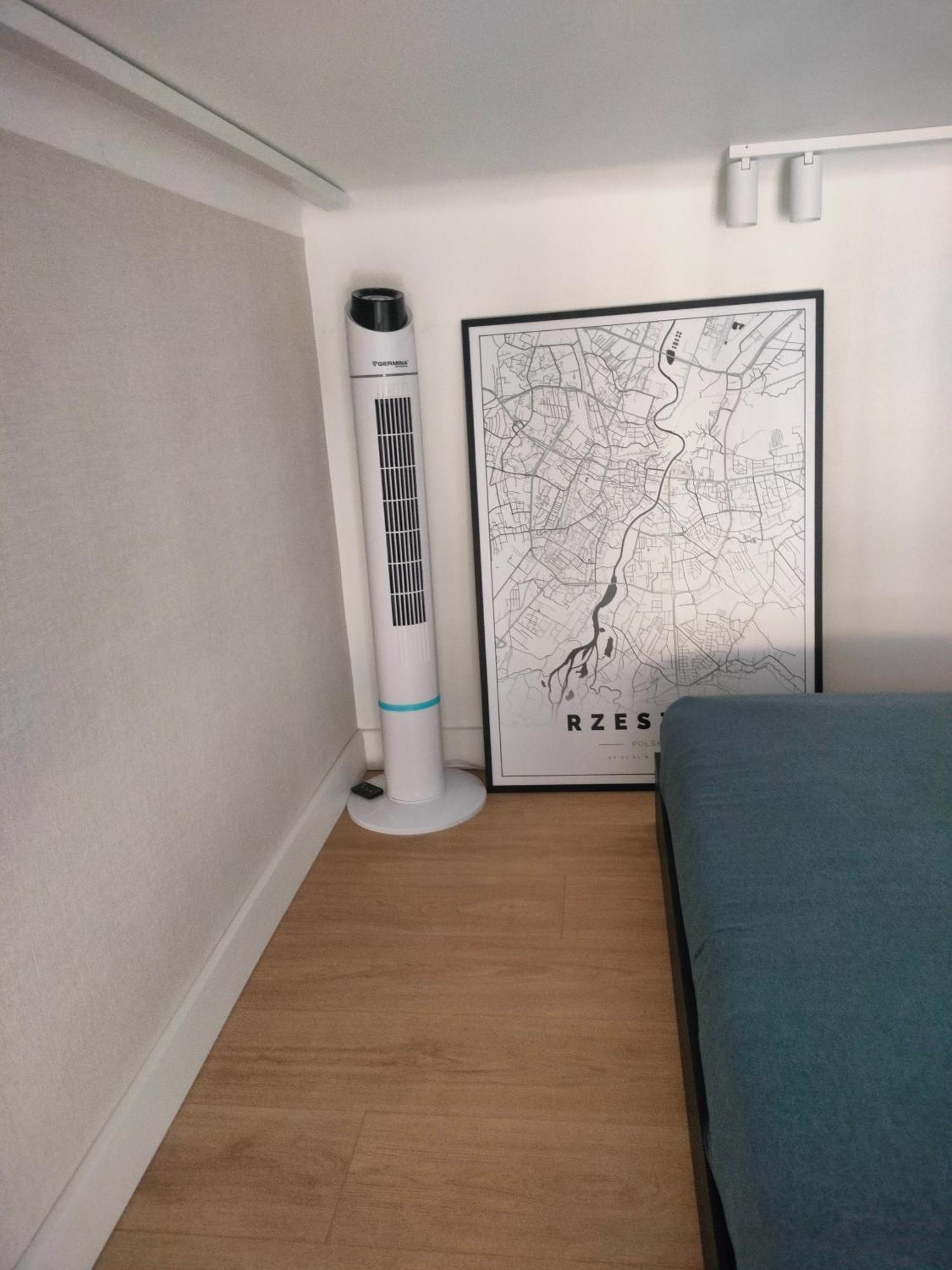 Apartament Paradise Zarzadzany Przez Gospodarza Osobe Fizyczna Self Check In Ряшів Екстер'єр фото